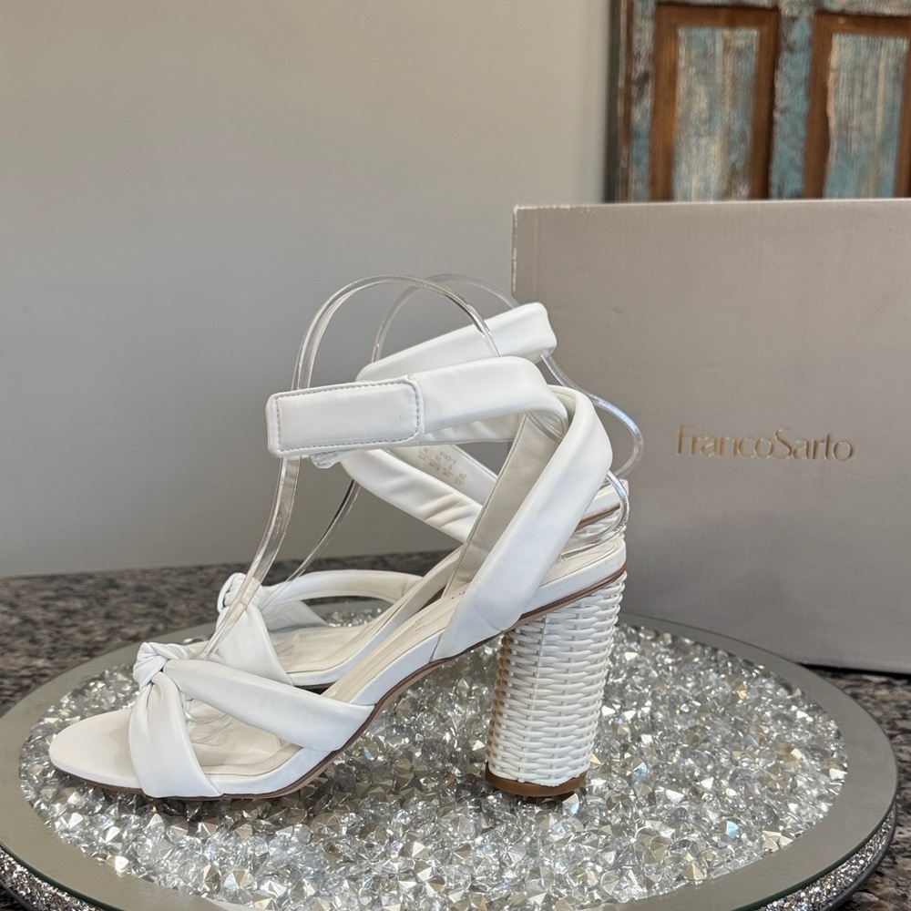 Franco Sarto Loma White Knotted Strappy Block Heel basket weave Sandals NEW 9